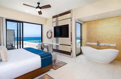 San José del Cabo Complejo | Luxurious 3-bdrm Oceanfront Penthouse with panoramic views at San José del Cabo