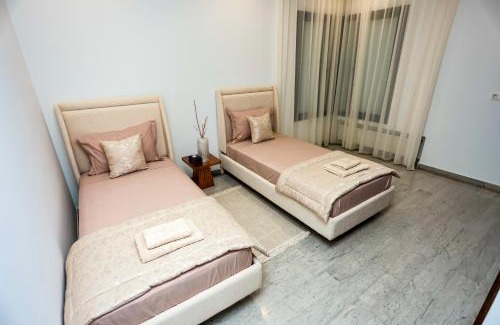 El Bassatine Apartamento | LUXURIOUS 3-Bedroom Apartment in Prime Location,Tunis