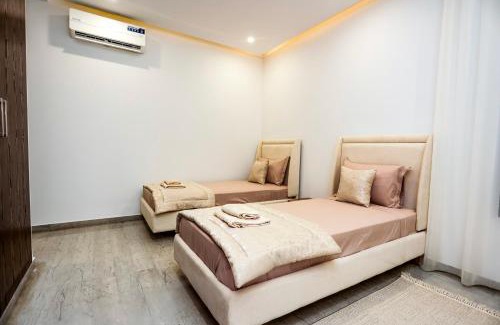 El Bassatine Apartamento | LUXURIOUS 3-Bedroom Apartment in Prime Location,Tunis