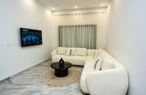 El Bassatine Apartamento | LUXURIOUS 3-Bedroom Apartment in Prime Location,Tunis