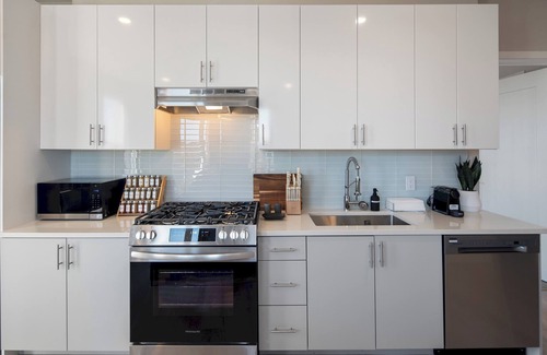 The Hill Apartamento | Luxurious 3BR Apartment with Premium Amenities