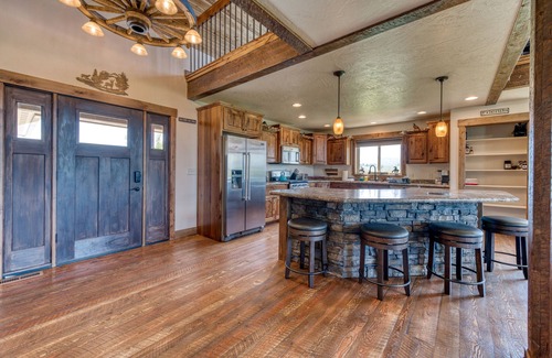 Stevensville Casa | Luxurious 4-bedroom cabin with Mountain View’s