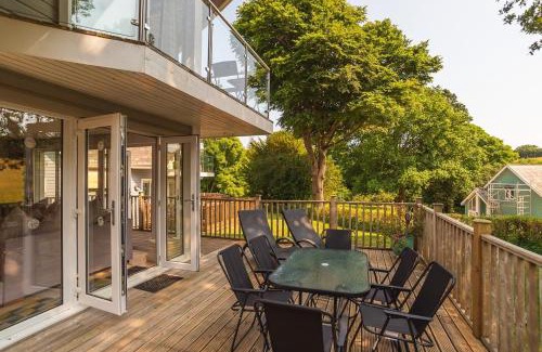 St Austell Casa | Luxurious 4 Bedroom New England Style Villa - Trewhiddle Villa 25