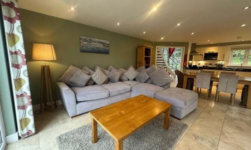 St Austell Casa | Luxurious 4 Bedroom New England Style Villa - Trewhiddle Villa 18