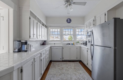 Ozark Casa | Luxurious 5-Star Home, Heart of Ozark, MO - Ideal for Memorable Getaways!