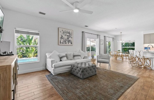 Egret Landing Casa | Luxurious 5bed Jupiter house near beaches