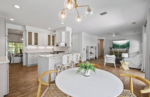 Egret Landing Casa | Luxurious 5bed Jupiter house near beaches