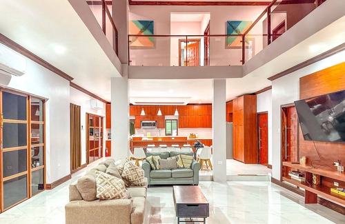 St. Ann's Bay Villa | Luxurious 6-bedroom villa, WiFi in beautiful Saint Ann's Bay