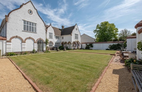Bembridge Villa | Luxurious 7 bedroom Villa in the popular sailing village, Bembridge