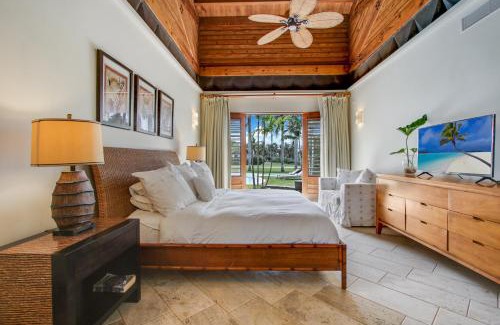 Casa de Campo Villa | Luxurious 8-BR Villa with Ocean View, Jacuzzi, Home Cinema and Resort Access in Casa de Campo