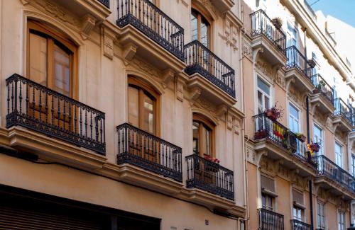 La Seu Apartamento | LUXURIOUS & ALLURING HOME IN HISTORIC TOWN (VALENCIA)