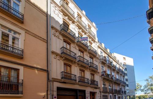 La Seu Apartamento | LUXURIOUS & ALLURING HOME IN HISTORIC TOWN (VALENCIA)