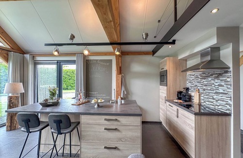 Alphen Casa | Luxurious and attractive detached house