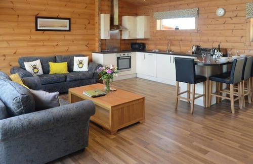 Hollym Chalet De Esquí | 2 bedroom accommodation in Withernsea