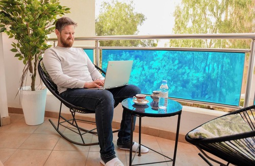 Nouaceur Apartamento | Lujoso Apartamento Nouaceur Cerca del Aeropuerto con Vista al Jardín