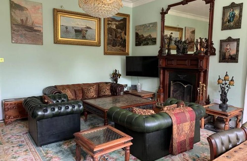Ladock Apartamento | Luxurious Apartment in Historic Mansion - Sleeps 7