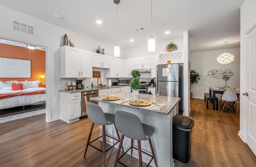 Yulee Apartamento | Luxurious Apartments - Pool Gym Bikes