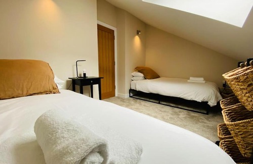 Portland Casa | Luxurious Beach House Chesil Beach. Sleeps 6