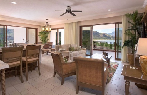 Nopolo Apartamento | Luxurious Beachfront Escape in Loreto, Perfect for Relaxation & Adventure