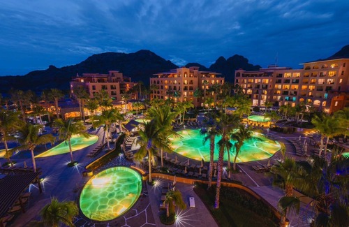 Loreto Apartamento | Luxurious Beachfront Retreat with Stunning Sea Views