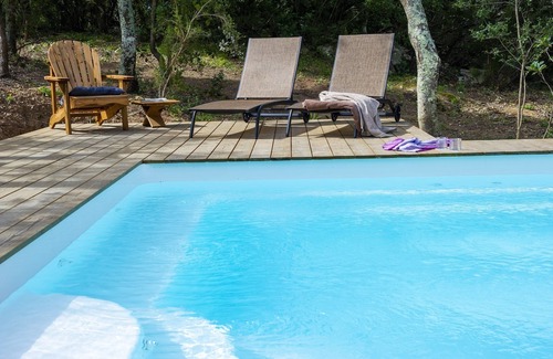 Lecci Casa | OVEJA DE LUJO **** en Stone (2019) Piscina climatizada. Calma y vista a la montaña.