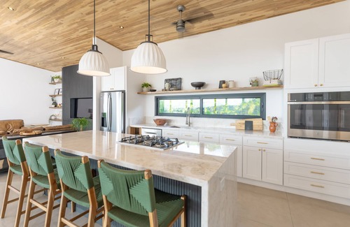 Rio Seco Villa | Lujosa Nueva Casa con Vista del Mar y Atardaceres