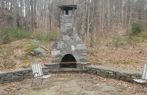 Sanbornton Cabina | Luxurious Cabin in the Woods
