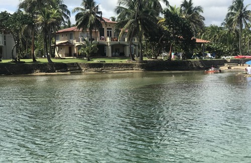 Palenque Villa | Lujosa villa de playa caribeña, Palenque
