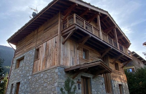 Le Praz Chalet De Esquí | Espectacular chalet cerca de pistas con piscina, sauna y servicios de alto nivel en Courchevel