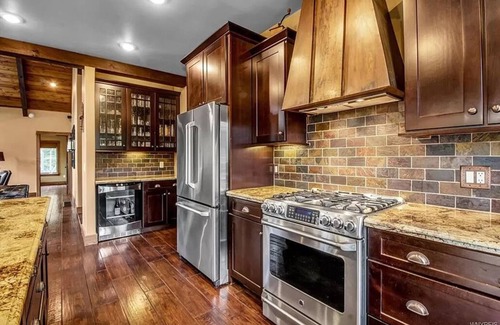 Ellicottville Chalet De Esquí | Luxurious Chalet! Hot-tub, Bonfire & A+ Location for Skiing/Town