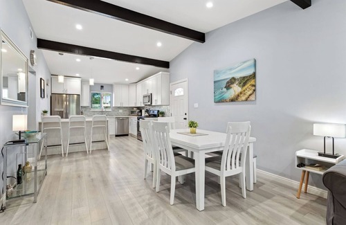 Moreno Valley Casa | Luxurious & Charming 4BR Getaway in Moreno Valley