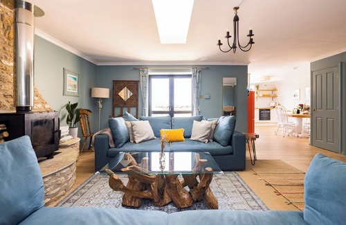 Frome Casa | Luxurious Complex: 2 barns together edge of Frome
