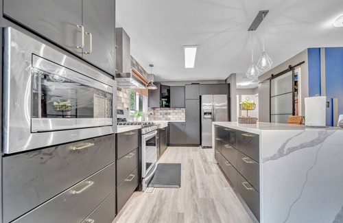 Guelph Casa | Luxurious Cottage in city