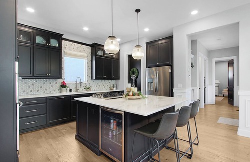 Otterbien Home Casa | Luxurious Custom-Built Home in Charming Lebanon, Ohio