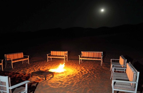 Bidiya Alquiler De RV | Luxurious Desert Escape: Omani Culture & Thrills