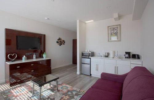 Bankers Hill Hotel | Luxurious Design One Bedroom Apt near Balboa Park