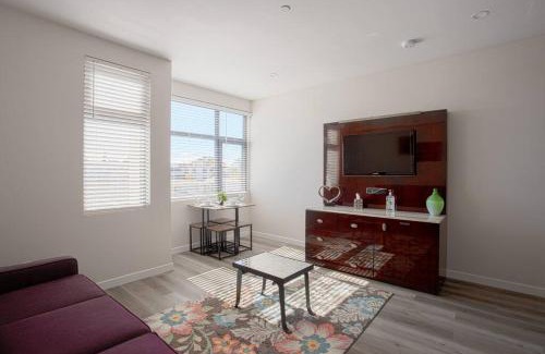 Bankers Hill Hotel | Luxurious Design One Bedroom Apt near Balboa Park