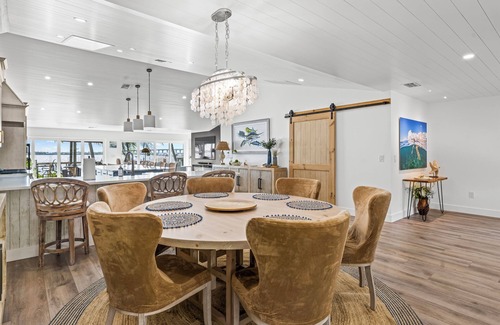 Jensen Beach Casa | Luxurious Dockside Jensen Home with Guest House