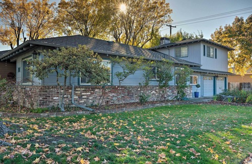 Lodi Apartamento | Luxurious Downtown Lodi Apartment in Wine Country!
