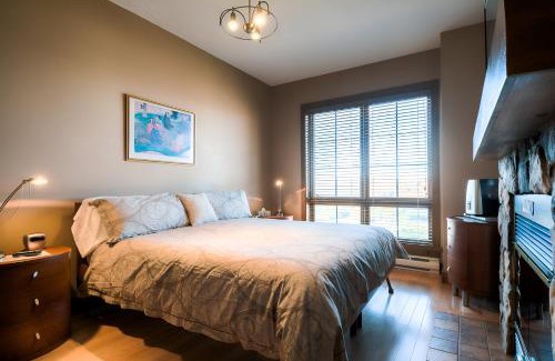 Mont-Tremblant Apartamento | Luxurious Equinoxe Ski-in/Ski-out