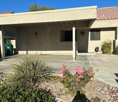 Palm Desert Casa | Luxurious fairway condo resort country club