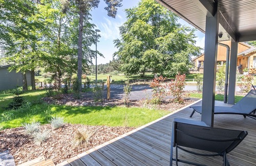 Le Chambon-sur-Lignon Cabaña | Alquiler de lujo: Lodge con jacuzzi, piscina, spa y actividades en Le Chambon-sur-Lignon