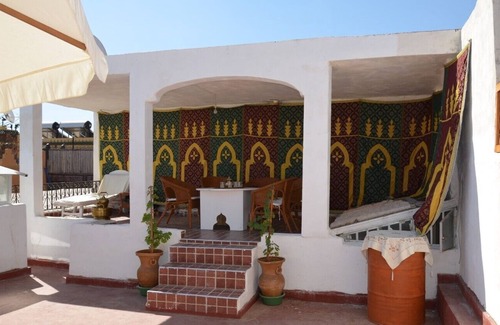 Meknes Medina Casa | Luxurious guest room in a traditional Riad -3 beds