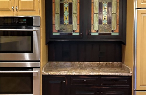 Allentown Casa | Luxurious, Historic Queen City Mansion in the West End of Allentown Sleeps 16!!!