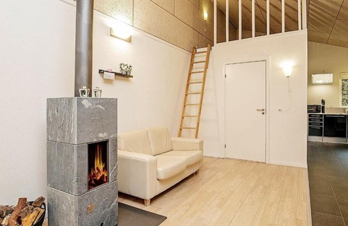 Øster Melholt Casa | Luxurious Holiday Home in Hals with Sauna