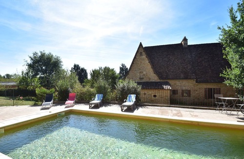 Cenac-et-Saint-Julien Casa | Casa Vacacional en Domme con Piscina