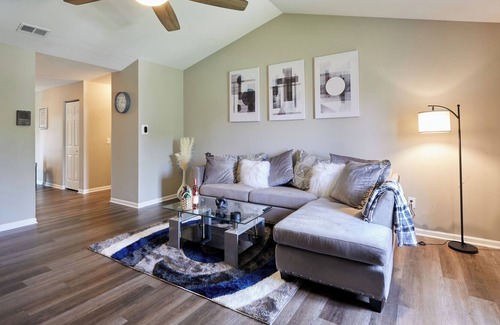 Fox Valley Apartamento | Luxurious Home away from home