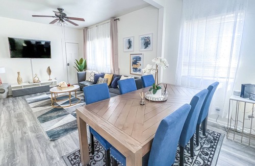 Willmore Casa | Luxurious Home ★ with AC - Downtown LB & beach!