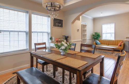 Northeast Cama Y Desayuno | Luxurious & Homelike Private Room in DC