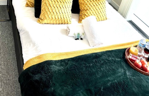 Central Milton Keynes Apartamento | Luxurious Hub MK City Apartment- With Free Underground Parking